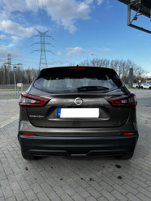 BEZWYPADKOWY ZDERZAK DO NISSAN QASHQAI 2020 ideał do montażu