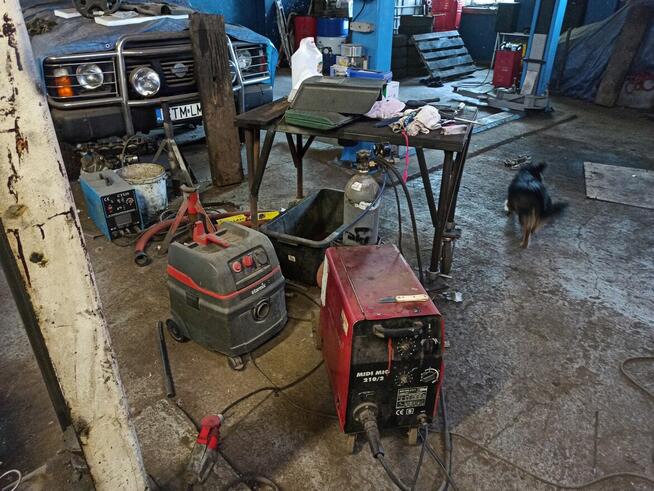 Sprzedam wyposarzenie warsztatu samochodowego