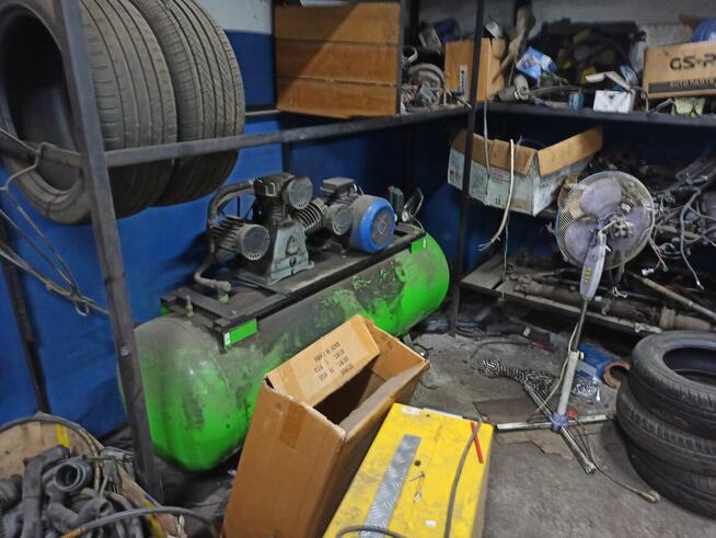 Sprzedam wyposarzenie warsztatu samochodowego
