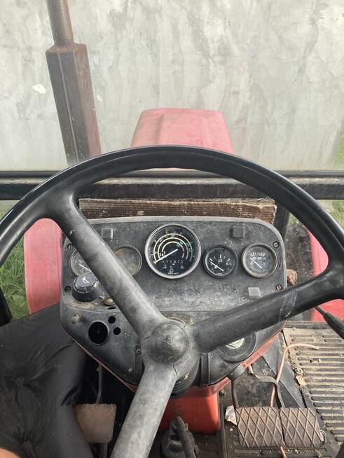 Zetor 7011 z 1983 roku stan idealny, dwuosobowa kabina.
