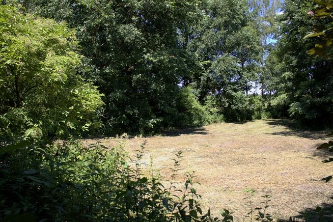 DOM ŚREDNICA-JAKUBOWIĘTA Z RZECZKĄ