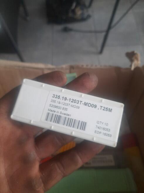 Skup płytek skrawajacych frezów weglikowych