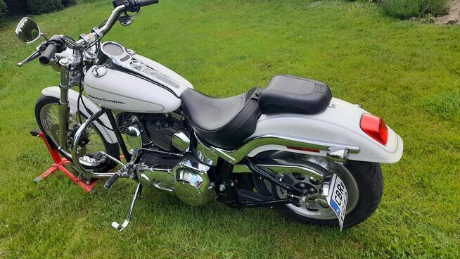 HARLEY SOFTAIL 2005 Pilne !!