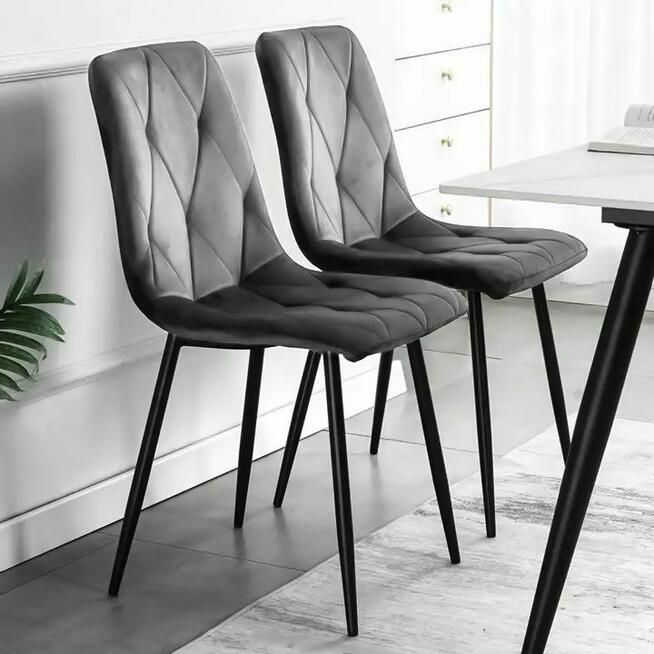 Komplet 4 krzeseł pikowane welurowe do jadalni i salonu