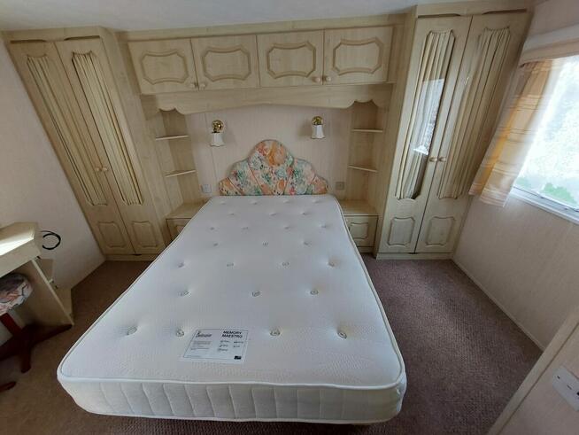 Domek holenderski, angielski WILLERBY GRANADA C1553