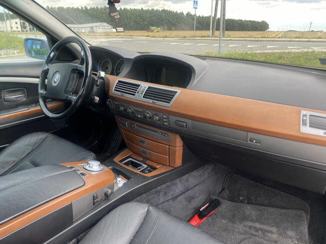 BMW SERIA 7 E65 Sedan 730 d