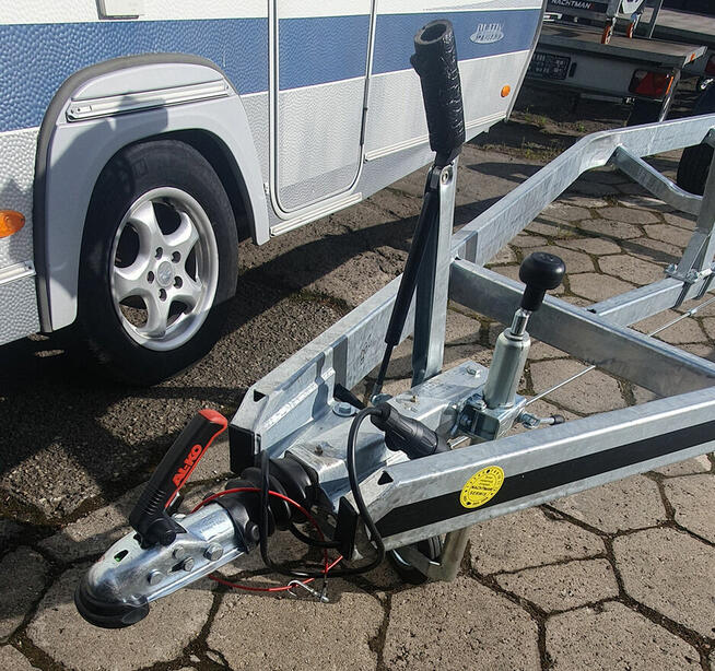 Przyczepa podłodziowa hamowana DMC1150kg NOWA