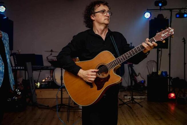 Wokalny Żeńsko-Męski Duet Małżeński MAKE ME FEEL