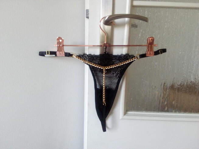 Stringi z łańcuszkami, XL