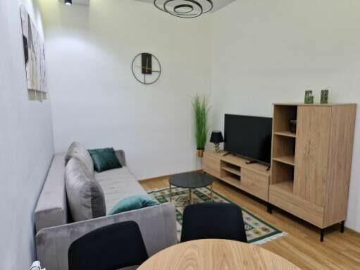 Stare Miasto komfortowe, 34 m2 na sprzedaż.