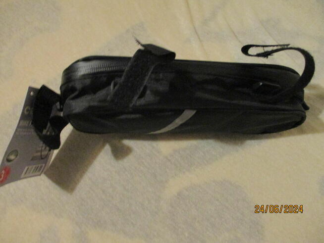 Nowa nie używana torebka na rower.