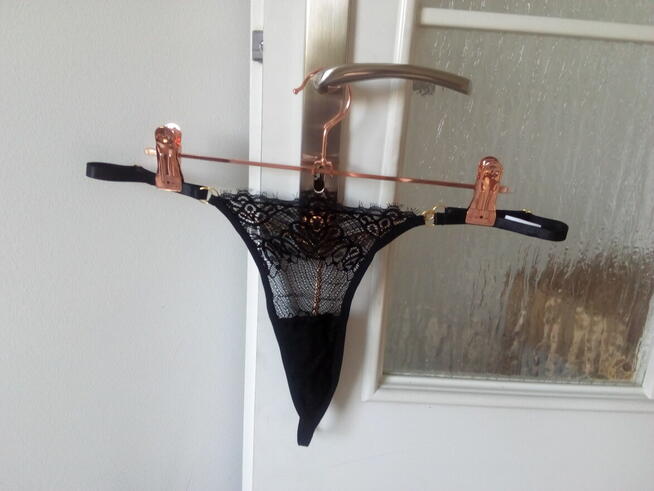 Stringi z łańcuszkami, XL