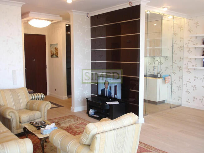 ,Apartament przy galerii Elektrownia Powiśle