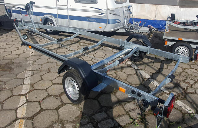 ŁÓDZ MOTOROWA 530 OPEN SILNIK HONDA 50km przyczepa DMC1150kg