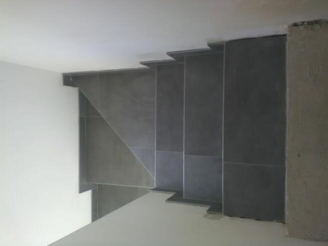 Usługi glazurnicze.