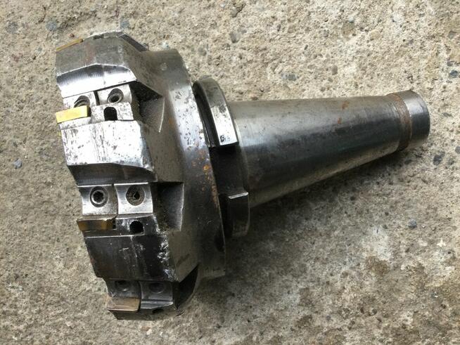 Sprzedam głowice frezarska hR 257.1-160