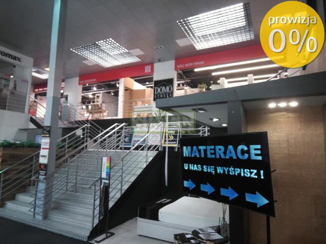 Showroom meble, wyposażenie wnętrz, parking