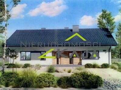 Urokliwa działka z widokiem na las- Letnica