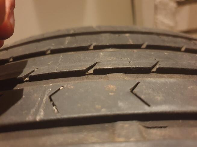 205 55 R16 V Continental ContiPremiumCintact 5