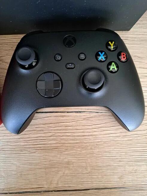 Konsola MICROSOFT XBOX Series X + dwa pady