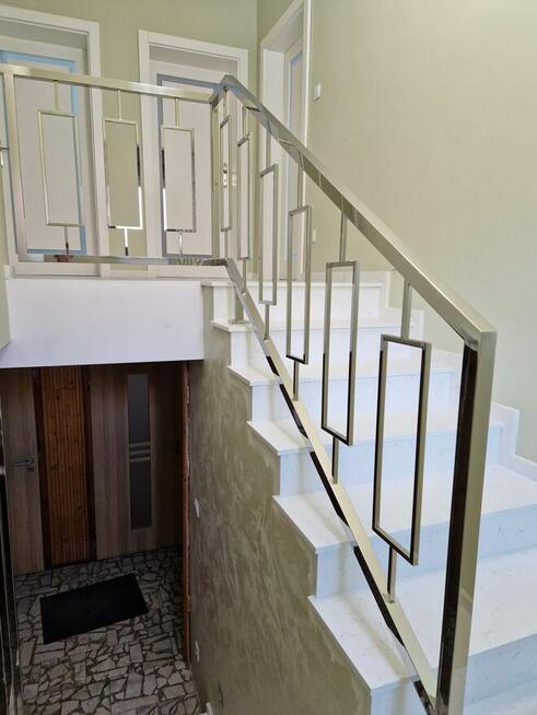 Balustrady ze stali nierdzewnej, poręcze, ogrodzenia i inne