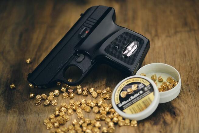 PISTOLET HUKOWY START 6MM DO ODSTRASZANIA NIEDŹWIEDZI START2