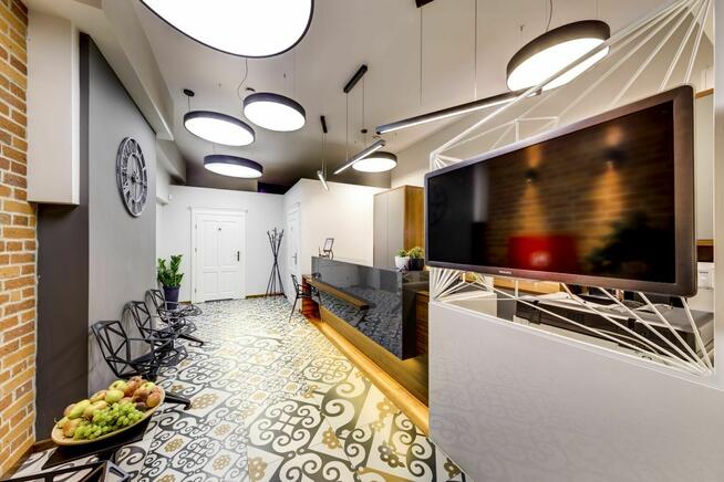 Atrakcyjny lokal na parterze