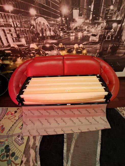 Sprzedam skórzaną sofę z fotelem