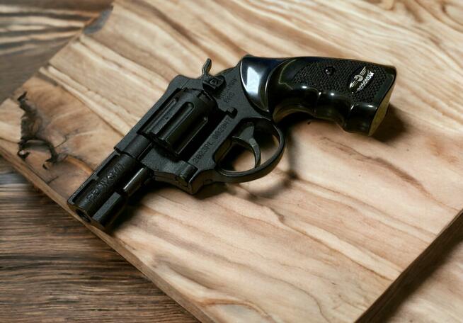 REWOLWER HUKOWY FENIX KALIBER 6MM PISTOLET HUKOWY + AMUNICJA