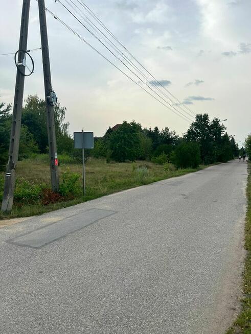 Sprzedam działkę z możliwością budowy oraz udział w drodze