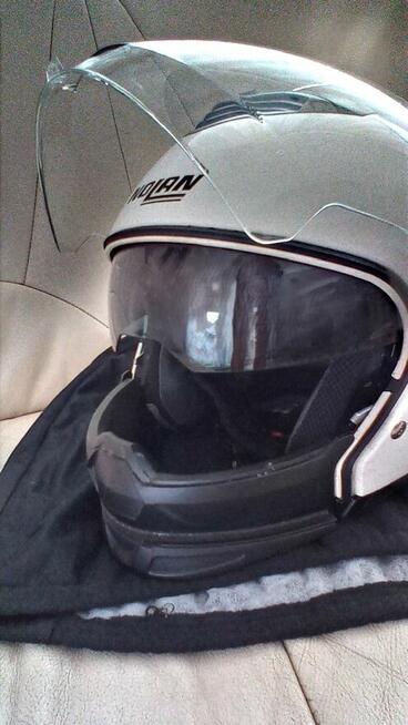 Dobrej klasy kask motocyklowy XL