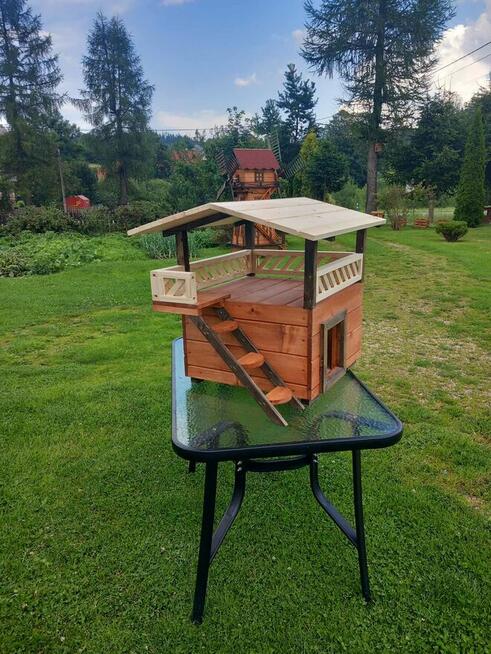 kojec dla kotka lub małego pieska