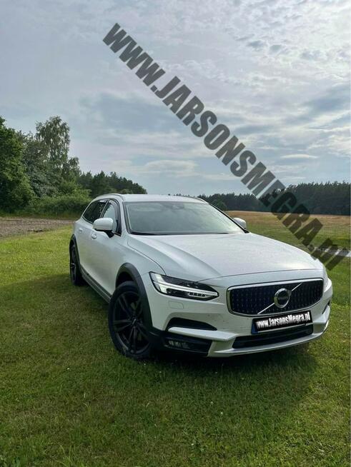 Volvo  V90 Cross Country