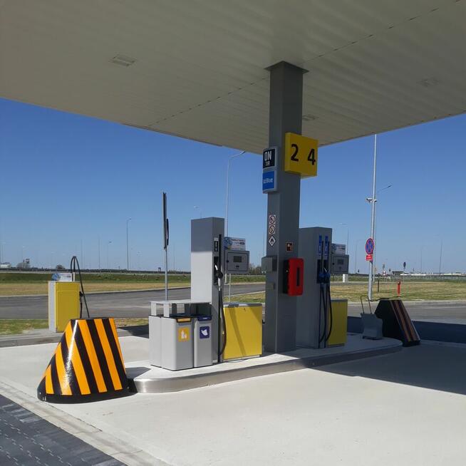 Odbojnice, zabezpieczenia dystrybutorów, narożników budynków