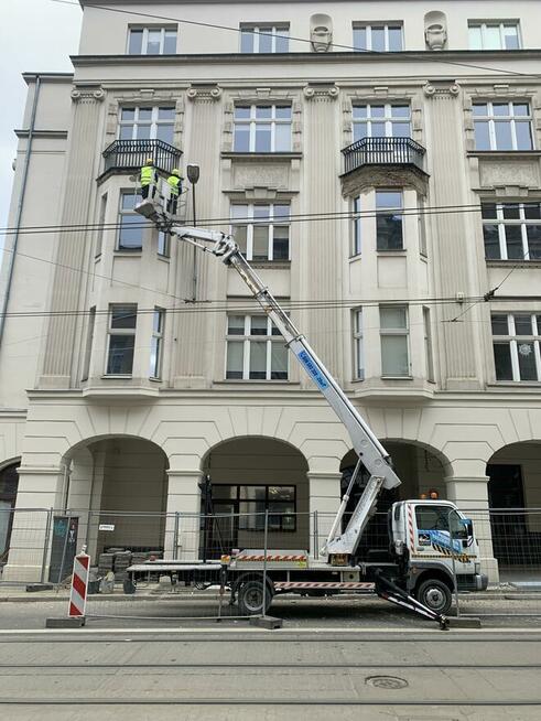 Podnośnik koszowy 19m + Operator - Usługi, Wynajem