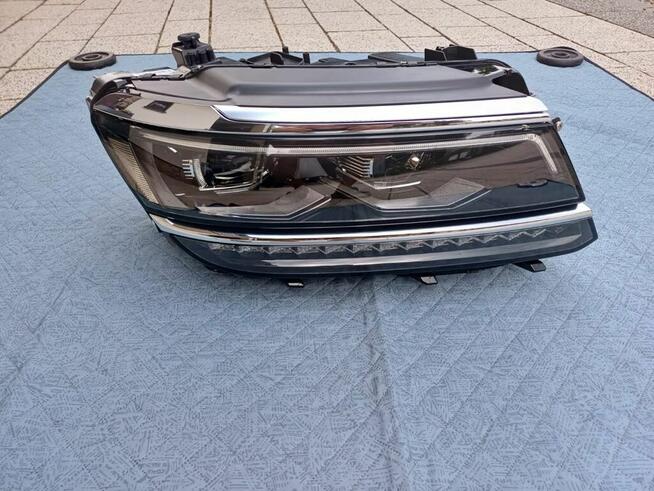 sprzedam nowy reflektor