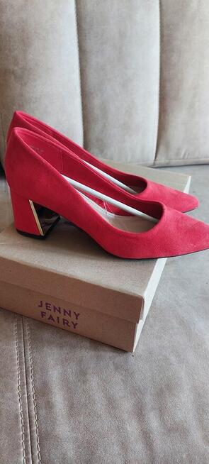 Buty damskie nowe rozmiaru 38