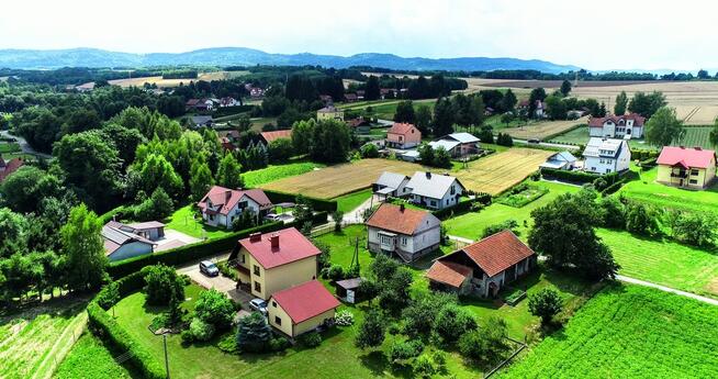 dom z potencjałem na działce w malowniczej okolicy