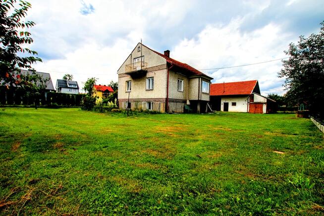 dom z potencjałem na działce w malowniczej okolicy