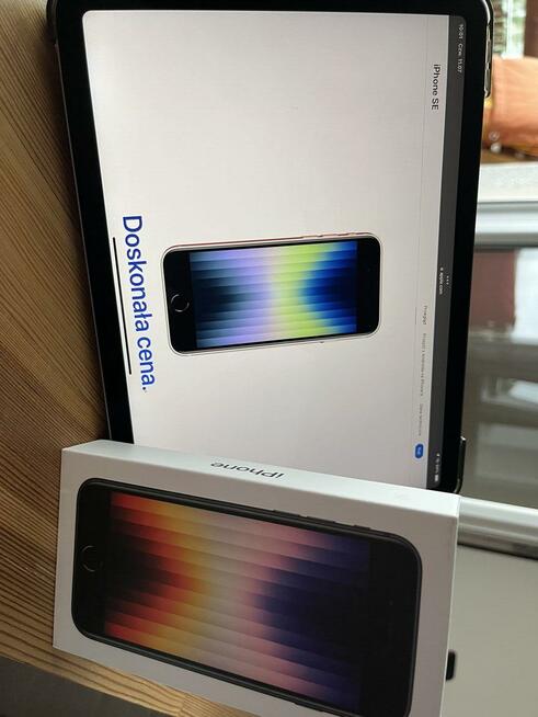 iPhone SE 3 generacji 64 GB midnight
