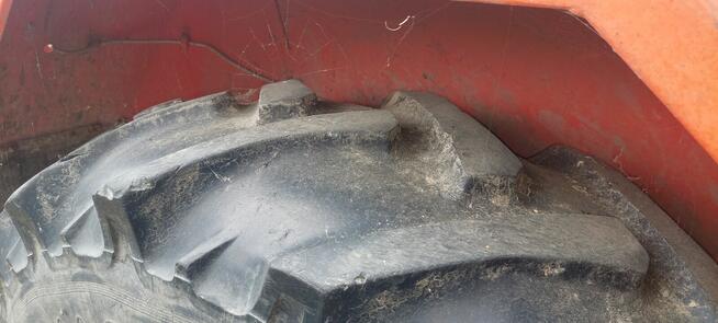 Sprzedam ciągnik C360