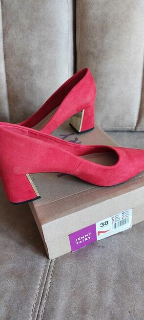 Buty damskie nowe rozmiaru 38