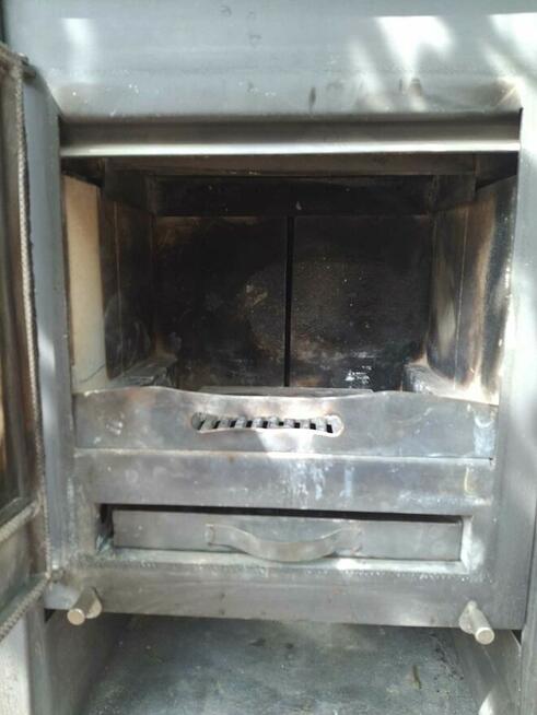 Piec wolnostojący HS Flamingo o mocy 9 kW