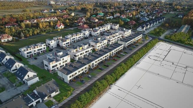 balkon, świetna okolica, brak prowizji dla biura