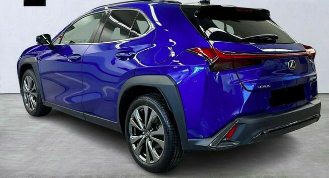 Lexus UX 250h F-Sport Design