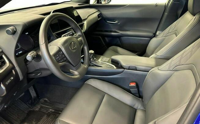 Lexus UX 250h F-Sport Design