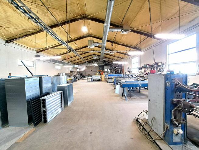 Na sprzedaż hala magazynowo -produkcyjna 564 mkw. w Sanoku