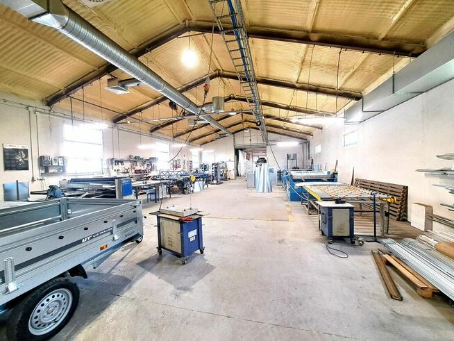 Na sprzedaż hala magazynowo -produkcyjna 564 mkw. w Sanoku