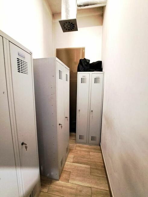 Na sprzedaż hala magazynowo -produkcyjna 564 mkw. w Sanoku