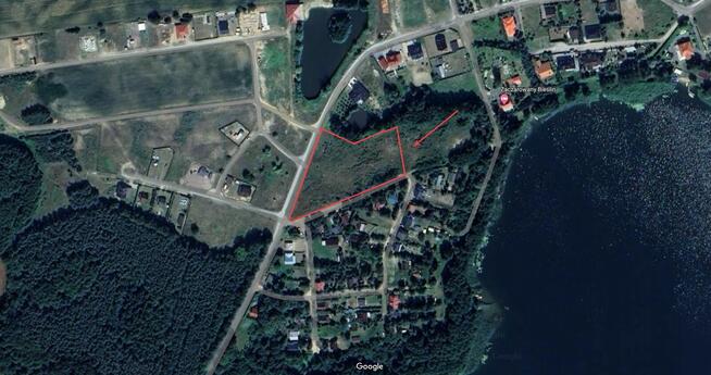 Atrakcyjna działka budowlana nad jeziorem Ostrowickim